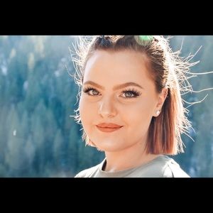 Meet your Posher, Jenna